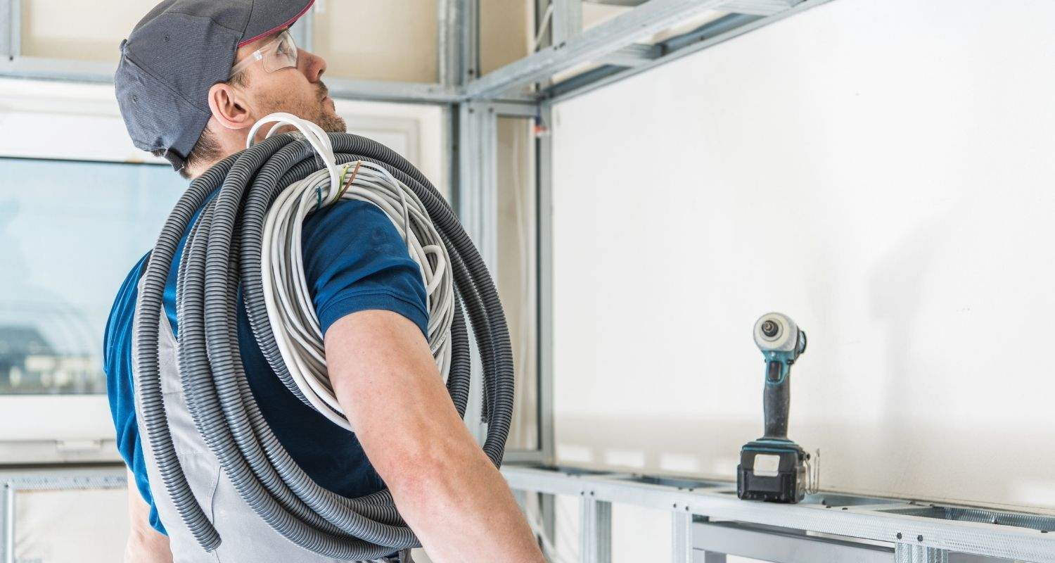 Things To Know Before Hiring Electrician For Commercial Property