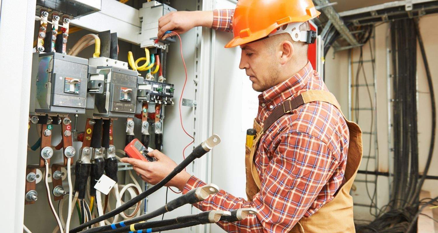 Benefits of Hiring Residential Electrical Contractors